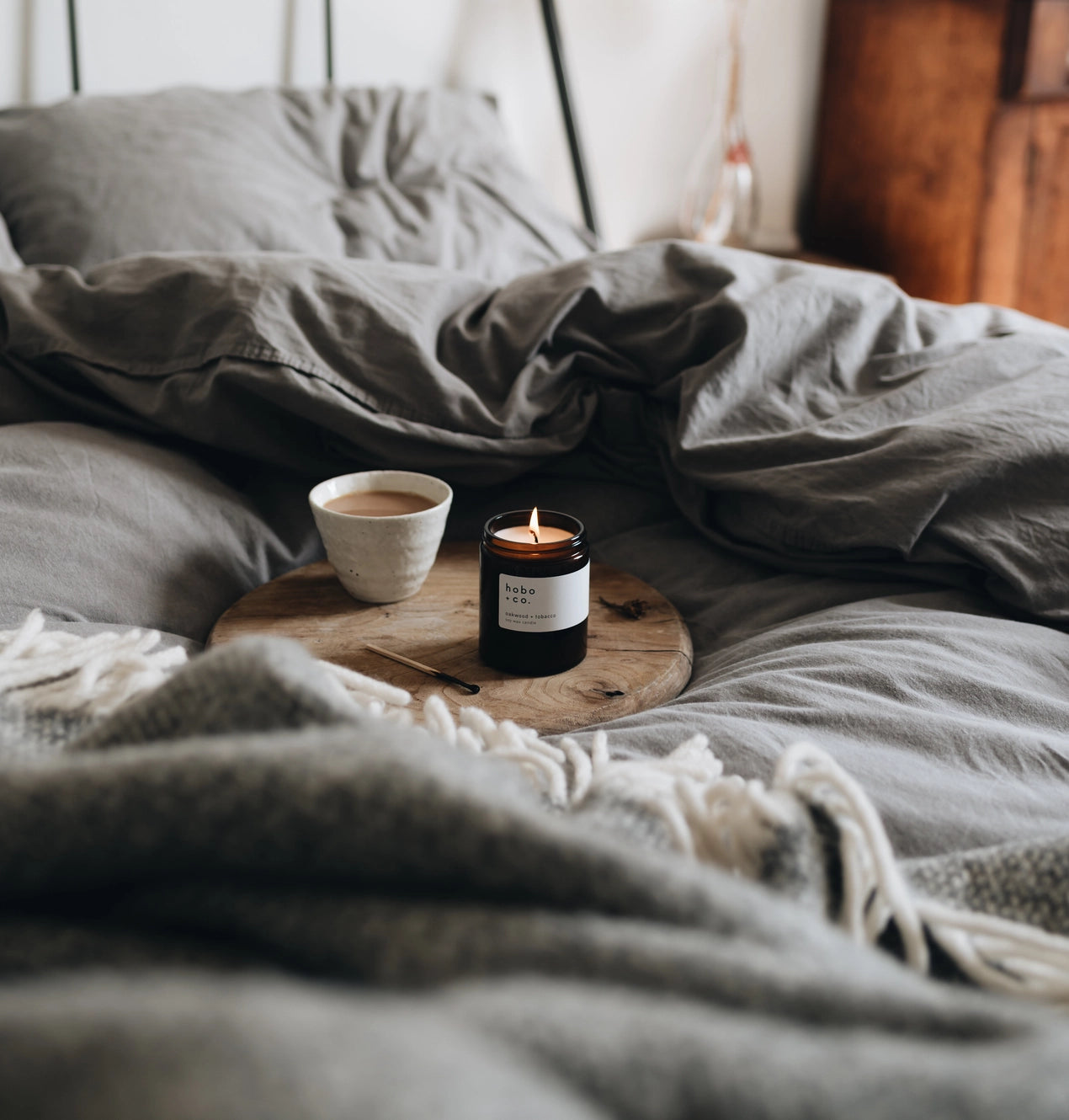 Oakwood + Tobacco Soy Wax Candle