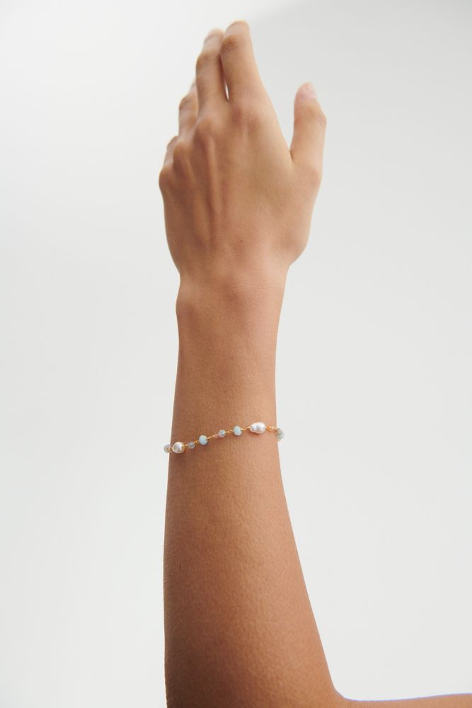 Mellow Blue Bracelet | Gold