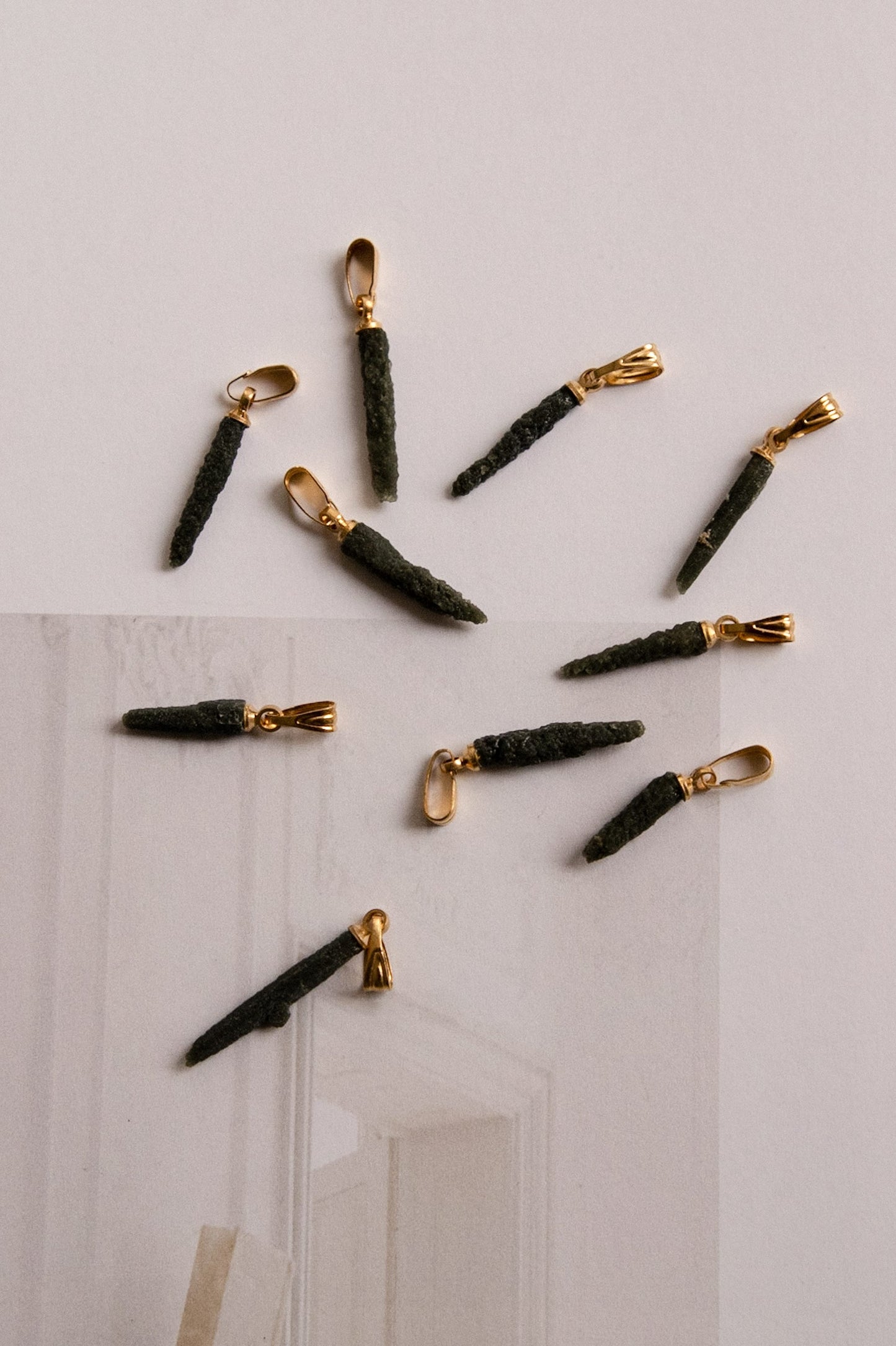 Quartz Pendant | Gold