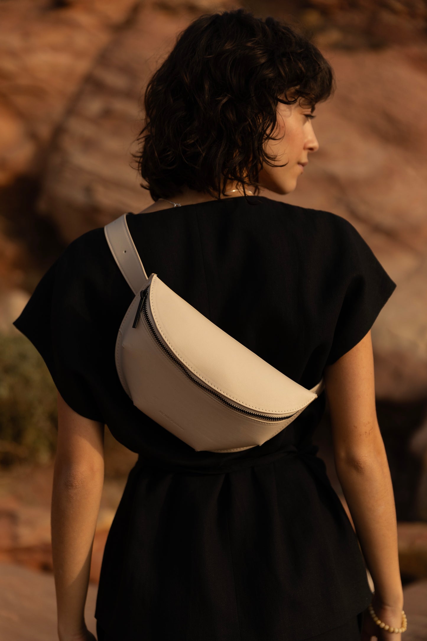 Susuki belt bag | stone