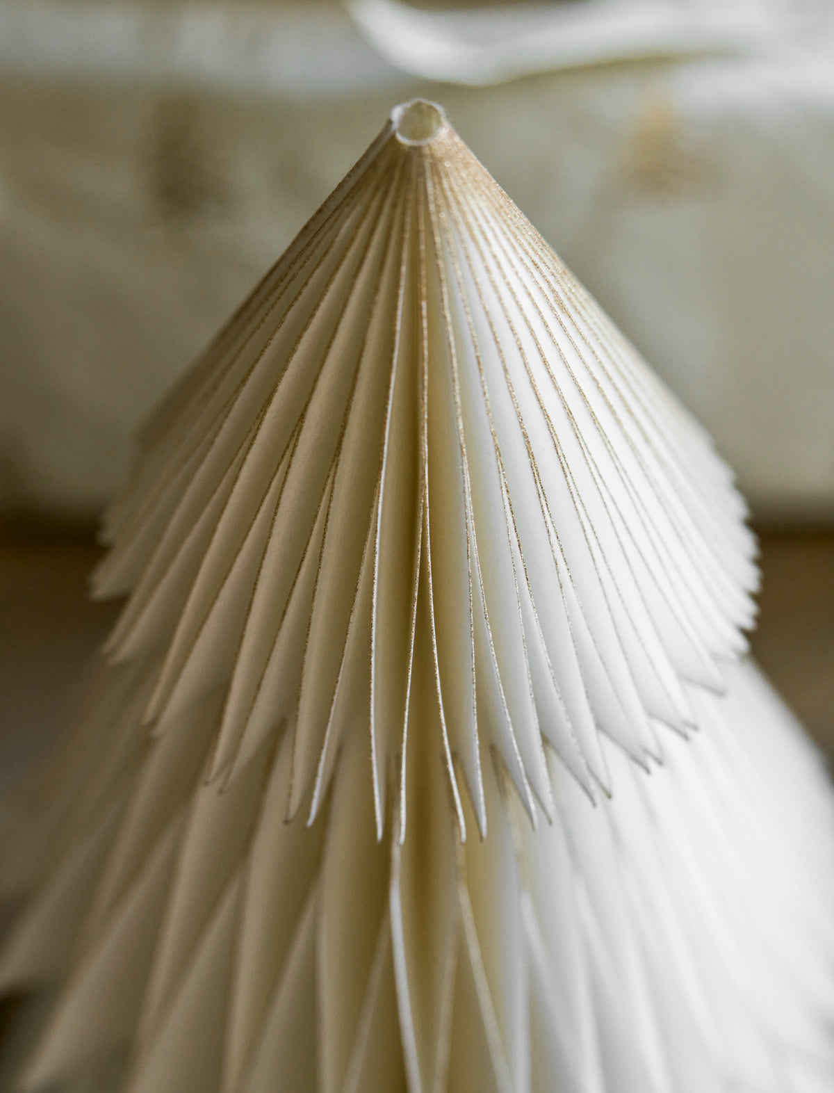 Paper Christmas Tree | Warm White & Gold | Small