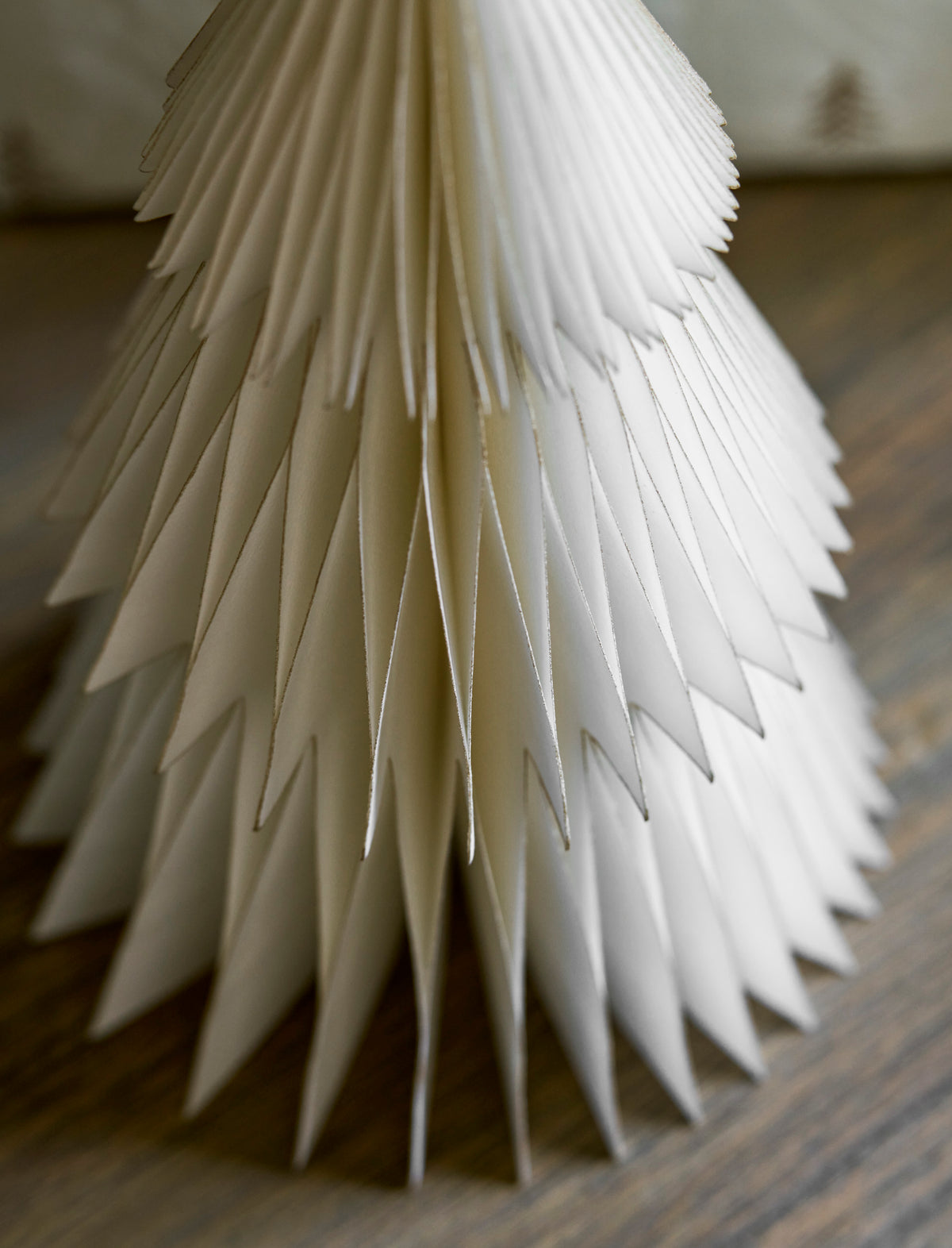 Paper Christmas Tree | Warm White & Gold | Small
