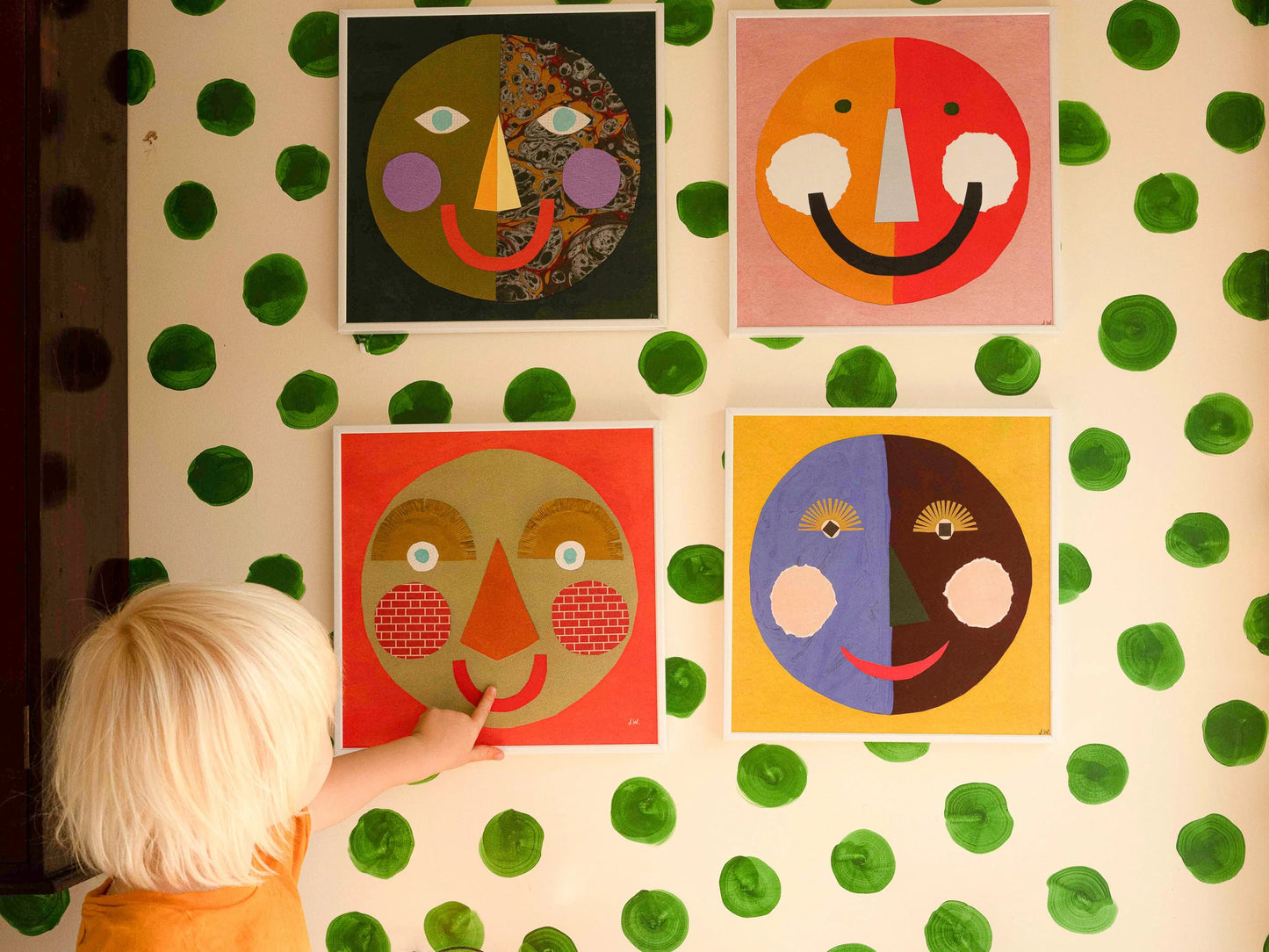 Smiley Face Print | Victor Van