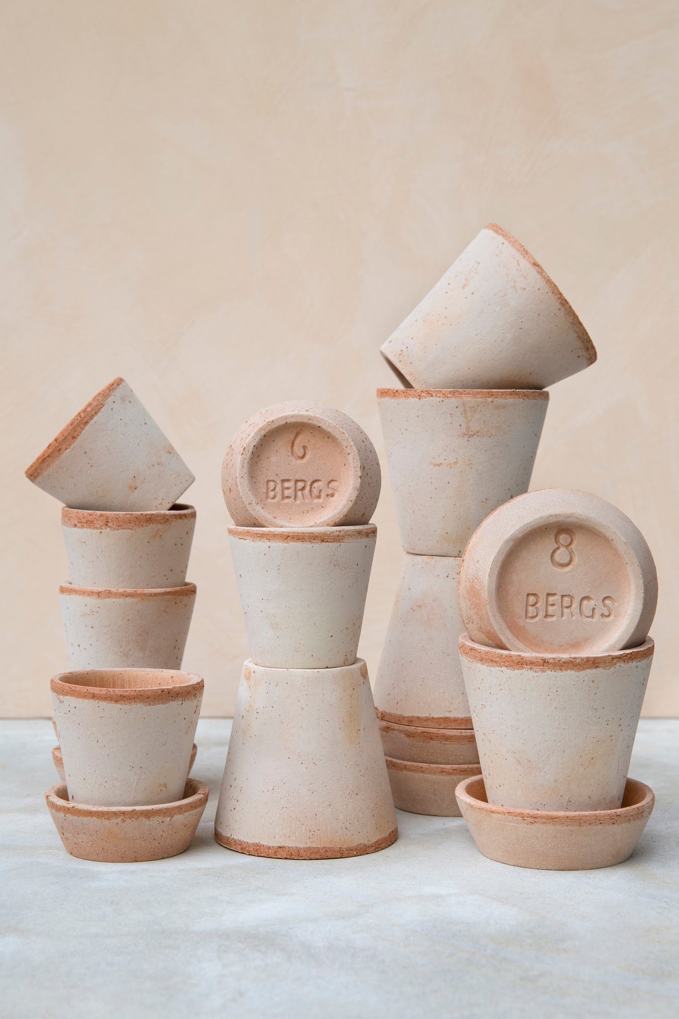 Julie Plant Pot | Rosa